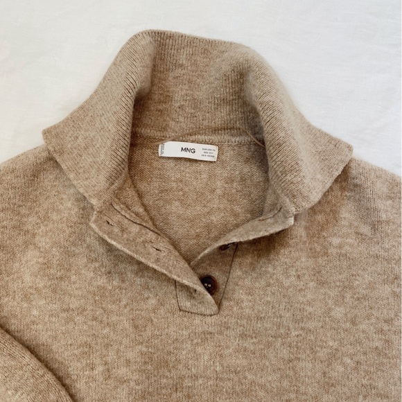 Mongo Sweater - Picture 6 of 10